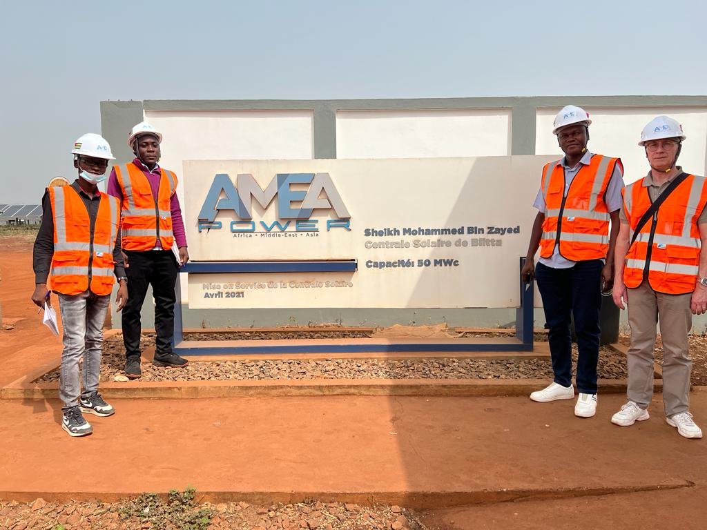 Visit of the Blitta solar farm: panel inspection